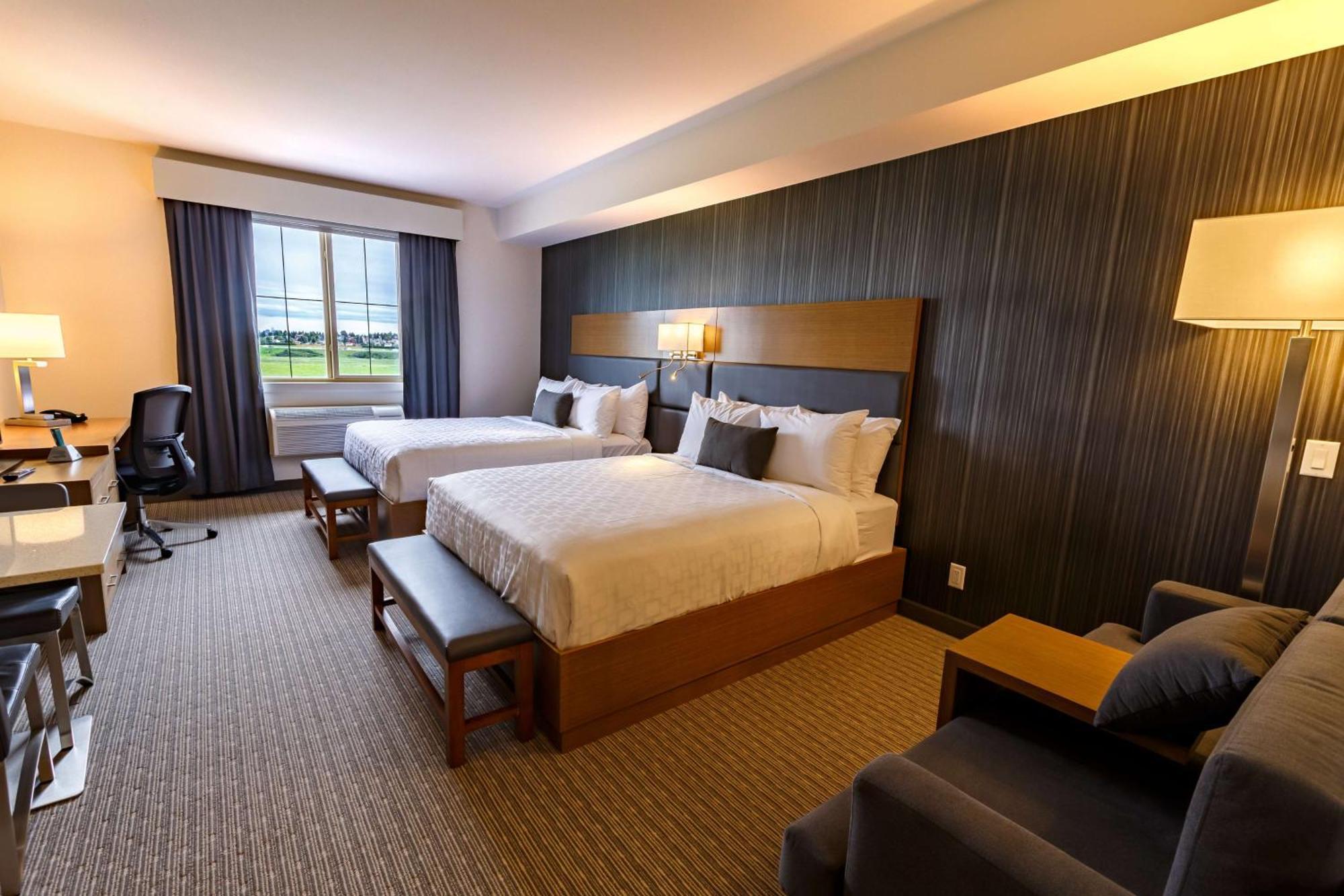 Executive Residency By Best Western Calgary City View North Екстериор снимка
