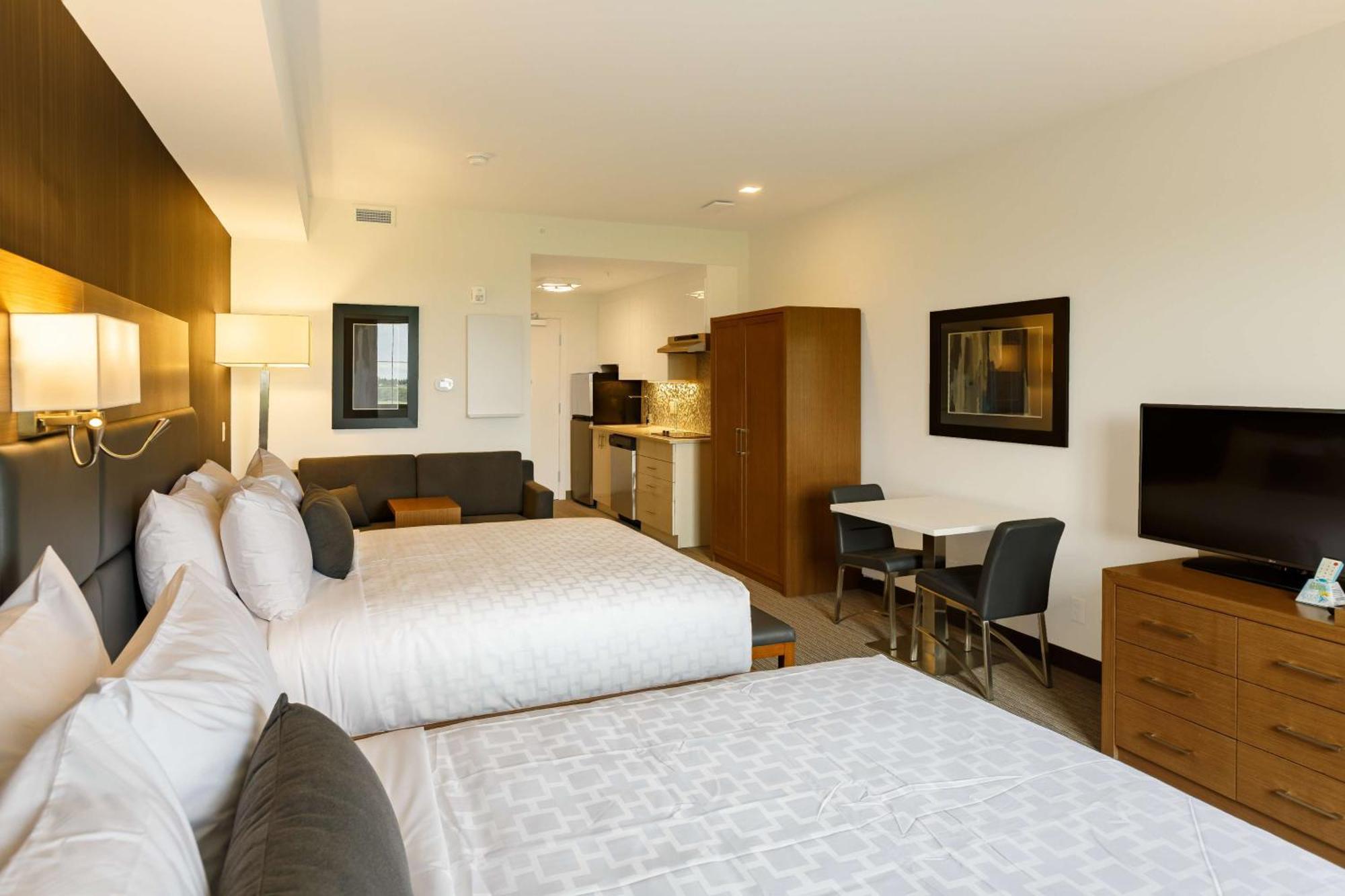 Executive Residency By Best Western Calgary City View North Екстериор снимка